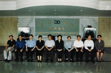 2001年6月1日，时任副省长叶荣宝等领导来公司检查指导“三个代表”学教活动